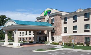 Holiday Inn Express Hotel & Suites Madison-Verona by IHG