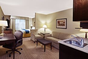 Holiday Inn Express Hotel & Suites Madison-Verona by IHG