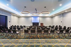 Holiday Inn & Suites McKinney - N Allen by IHG