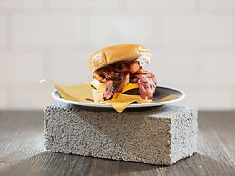 Ibis Sydney Olympic Park