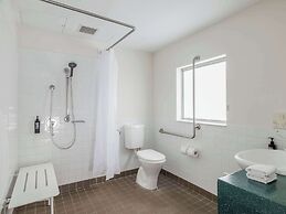 Ibis Sydney Olympic Park