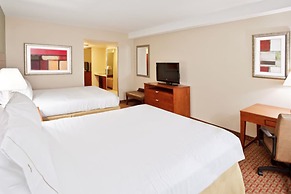 Holiday Inn Express Hotel & Suites Niagara Falls by IHG