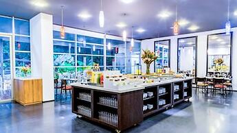 NH Collection Medellín Royal