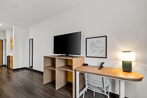 Spark by Hilton Houston Hobby Airport