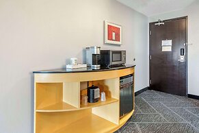 Cambria Hotel Minneapolis Maple Grove