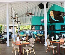 Le Phare Bleu Marina Resort