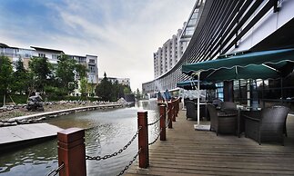 Crowne Plaza Beijing International Airport by IHG