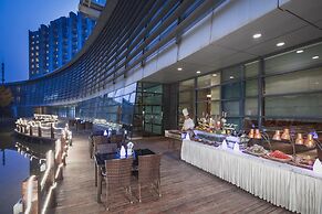 Crowne Plaza Beijing International Airport by IHG