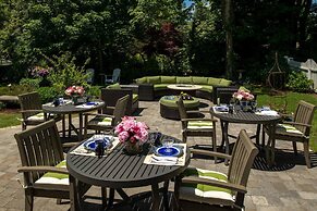 The Inn at Yarmouth Port