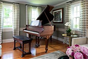 The Inn at Yarmouth Port