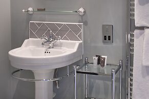 The George Townhouse