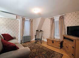 Monadnock Inn