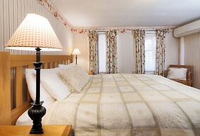 Monadnock Inn