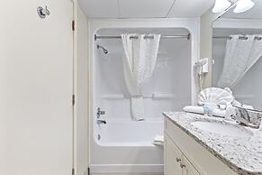 Sandy Beach Oceanfront Resort