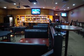 Causeway Bay Hotel Sparwood