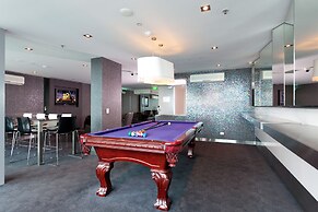 Evolution Apartments