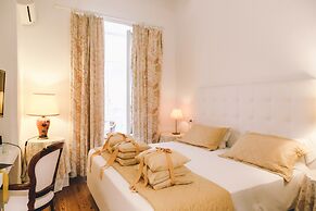 Hotel Eveline Portosole