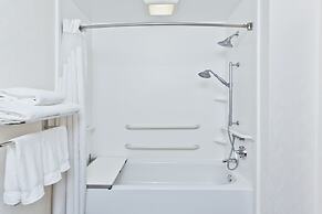 Holiday Inn Express Hotel & Suites Phenix City - Columbus by IHG