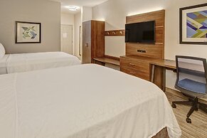 Holiday Inn Express Hotel & Suites Clarksville by IHG