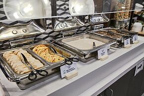 Holiday Inn Express Hotel & Suites Clarksville by IHG