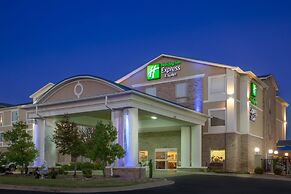 Holiday Inn Express Hotel & Suites Clarksville by IHG