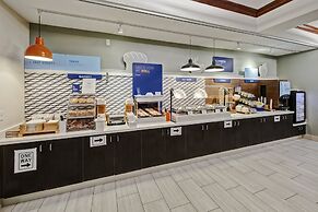 Holiday Inn Express Hotel & Suites Clarksville by IHG