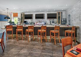 Holiday Inn DFW South by IHG