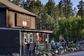 Holiday Inn Express Hotel & Suites Custer by IHG