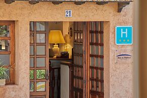 Petit Hotel Restaurante Ses Rotges - Adults Only