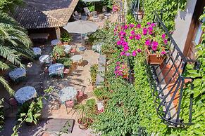 Petit Hotel Restaurante Ses Rotges - Adults Only