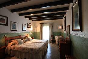 Petit Hotel Restaurante Ses Rotges - Adults Only