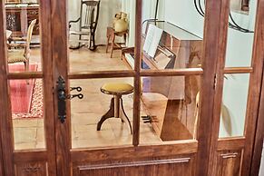 Petit Hotel Restaurante Ses Rotges - Adults Only