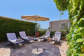 Petit Hotel Restaurante Ses Rotges - Adults Only