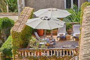 Petit Hotel Restaurante Ses Rotges - Adults Only