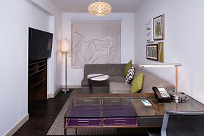 Element Lexington