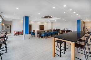 Holiday Inn Express & Suites Trinidad by IHG