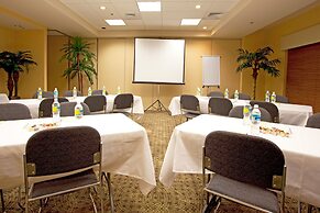 Holiday Inn Express & Suites Chaffee-Jacksonville West by IHG