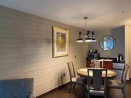Holiday Inn Purdue - Fort Wayne by IHG