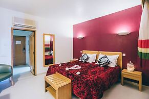 Grand Muthu Forte da Oura