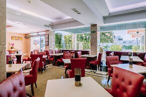 Grand Muthu Forte da Oura