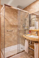 Grand Muthu Forte da Oura