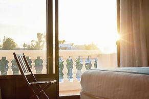 Hotel Albemarle Galapagos Beachfront