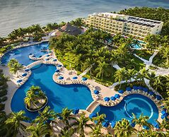 Azul Beach Resort Riviera Cancun, Gourmet All Inclusive by Karisma