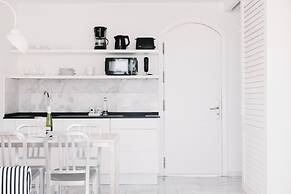 Marina Bayview - Adults Only