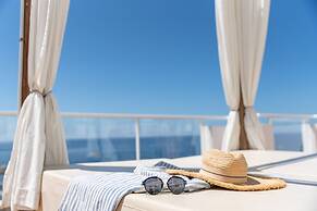 Marina Bayview - Adults Only