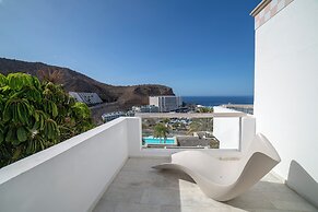 Marina Bayview - Adults Only