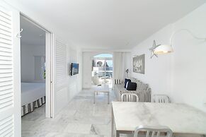 Marina Bayview - Adults Only