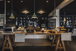 Marina Bayview - Adults Only