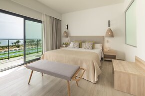 Cabogata Beach Hotel