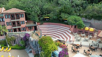 Sundia By Liberty Suncity